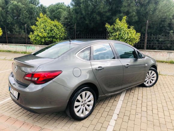 Sahibinden Opel Astra 1.4 T Sport 2020 Model