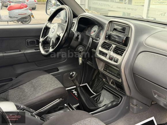 NISSAN SKYSTAR 2.5 TDI SSS 2004 MODEL MASRAFSIZ