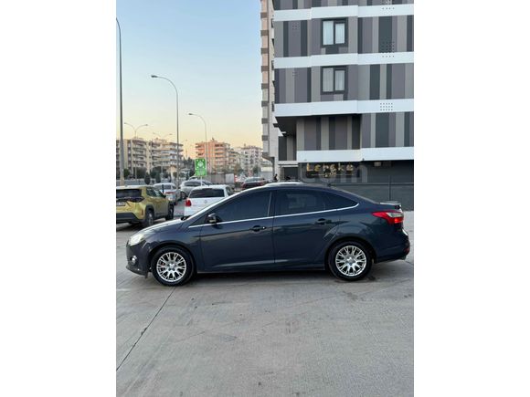 Sahibinden Ford Focus 1.6 TDCi Titanium 2013 Model 