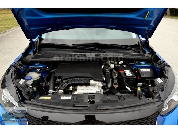 ''ATLAS'' BOYASIZ 2021 PEUGEOT 2008 1.2 PURETECH ACTİVE 96.000KM