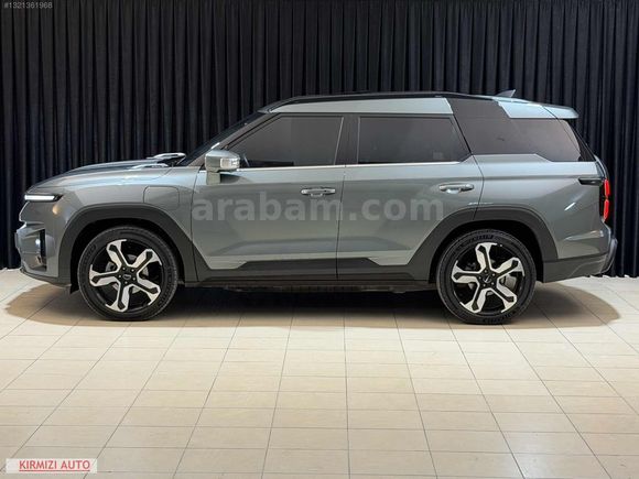 KIRMIZI AUTO'DN 2025 KGM SSANGYONG TORRES EVX CAM TAVAN 9.000KM