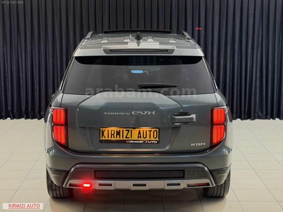 KIRMIZI AUTO'DN 2025 KGM SSANGYONG TORRES EVX CAM TAVAN 9.000KM