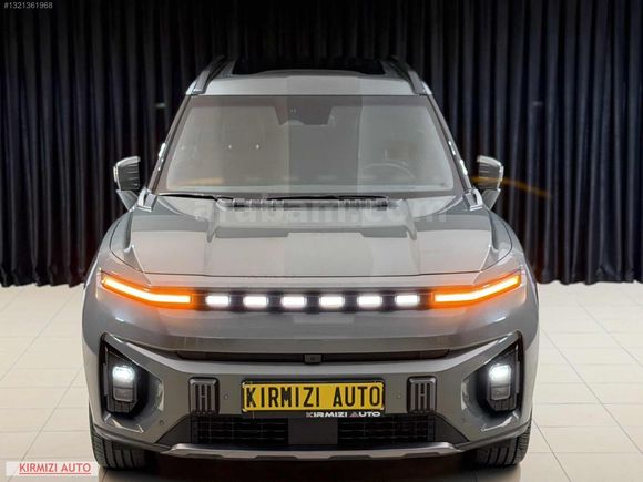 KIRMIZI AUTO'DN 2025 KGM SSANGYONG TORRES EVX CAM TAVAN 9.000KM