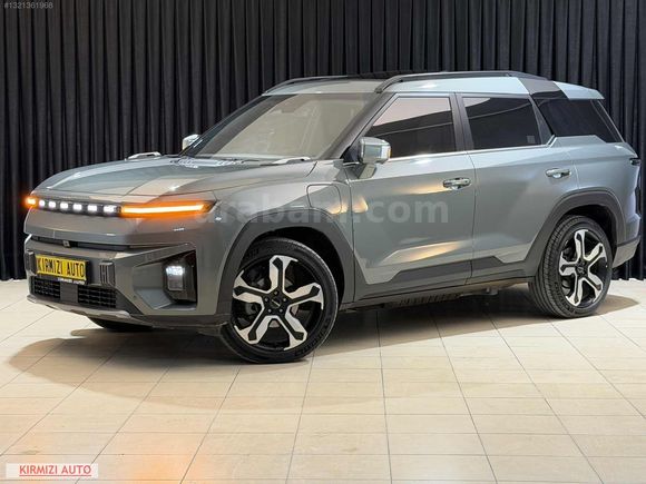 KIRMIZI AUTO'DN 2025 KGM SSANGYONG TORRES EVX CAM TAVAN 9.000KM