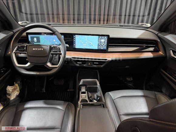 KIRMIZI AUTO'DN 2025 KGM SSANGYONG TORRES EVX CAM TAVAN 9.000KM