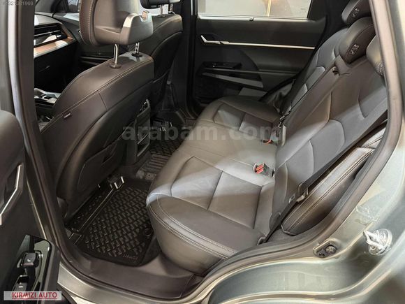 KIRMIZI AUTO'DN 2025 KGM SSANGYONG TORRES EVX CAM TAVAN 9.000KM
