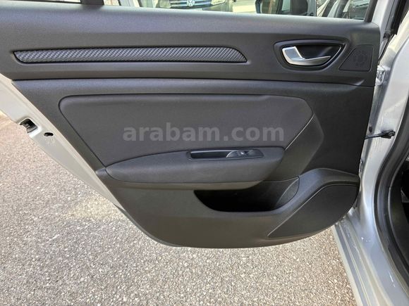 Galeriden Renault Megane 1.3 TCe Joy 2019 Model Erzurum