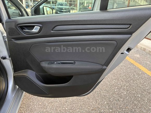 Galeriden Renault Megane 1.3 TCe Joy 2019 Model Erzurum