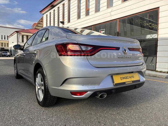 Galeriden Renault Megane 1.3 TCe Joy 2019 Model Erzurum