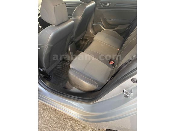 Galeriden Renault Megane 1.3 TCe Joy 2019 Model Erzurum