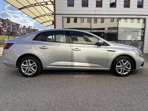 Galeriden Renault Megane 1.3 TCe Joy 2019 Model Erzurum