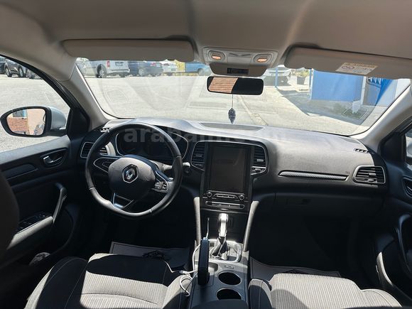 Sahibinden Renault Megane 1.5 Blue DCI Touch 2019 Model 