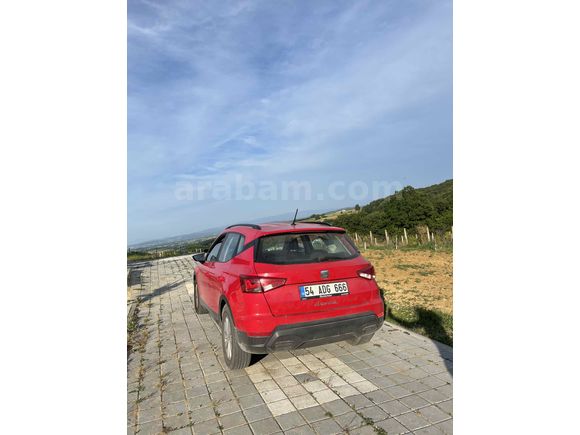 Sahibinden Seat Arona 1.0 EcoTSI Style 2024 Model  50.000 km Kırmızı