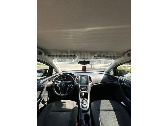 düsük km Opel Astra 1.6 Edition 2015