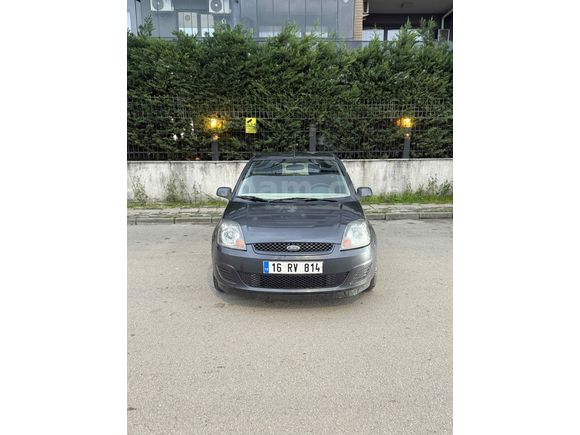 Sahibinden Ford Fiesta 1.4 Comfort 2006 Model 