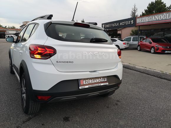 BEZİRGANOĞLU'NDAN 2025 GSR'li Dacia Sandero Stepway 1.0 Tce Expression HATASIZ l Kırşehir