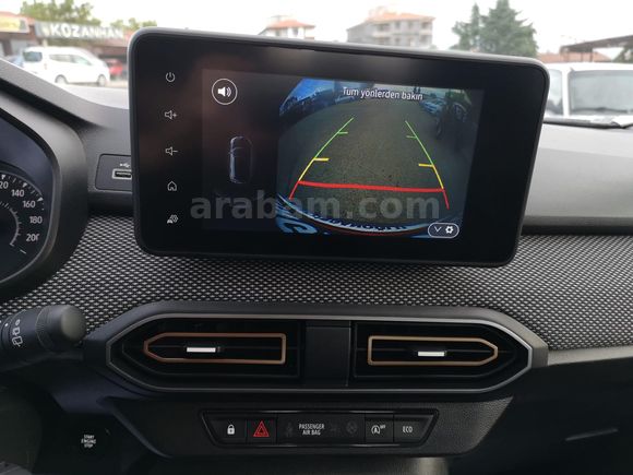 BEZİRGANOĞLU'NDAN 2025 GSR'li Dacia Sandero Stepway 1.0 Tce Expression HATASIZ l Kırşehir