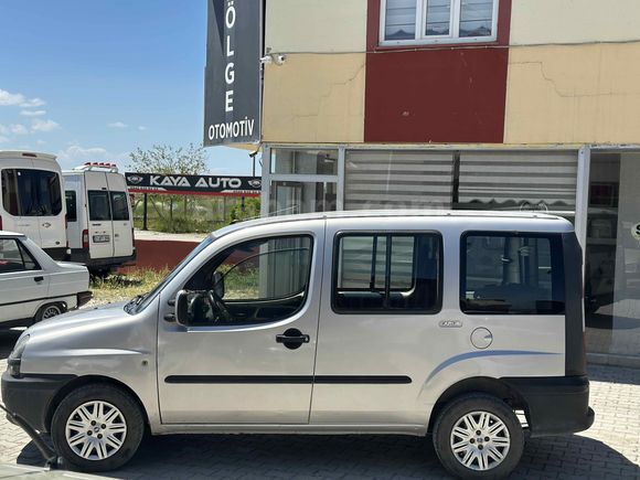 2005 model  Fiat Doblo Panorama 1.2 Active 2006 Model Van