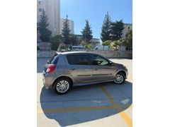 Sahibinden Renault Clio  ekstrem 2012 Model bakımlı 166.000 km orjinal