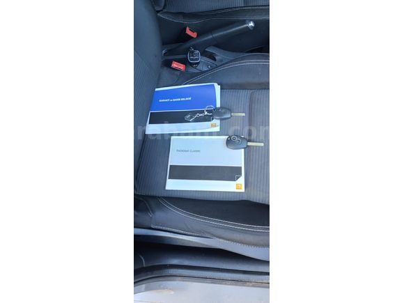 Sahibinden Renault Clio  ekstrem 2012 Model bakımlı 166.000 km orjinal
