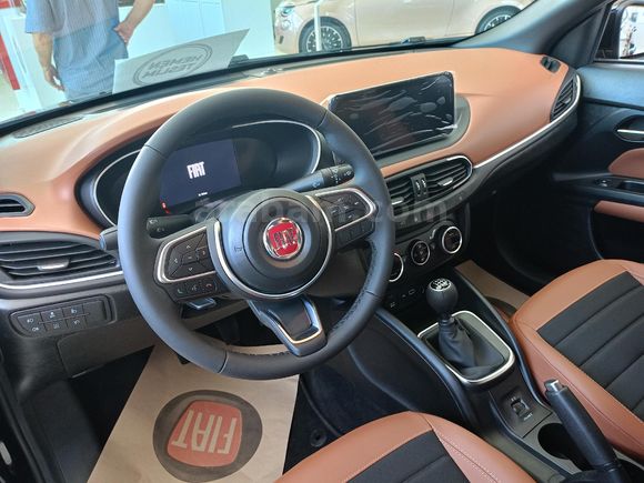 Sahibinden Fiat Egea 1.4 Fire Limited 2024 Model