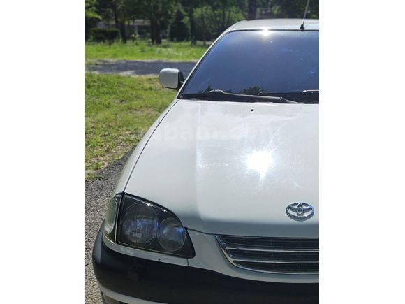 Sahibinden Toyota Avensis 2.0 Sol 1998 Model
