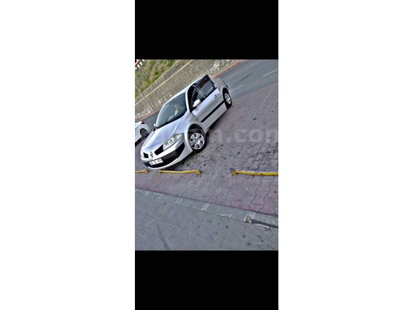 Sahibinden Renault Megane 1.5 dCi Authentique 2007 Model  262.000 km Gri (Gümüş)