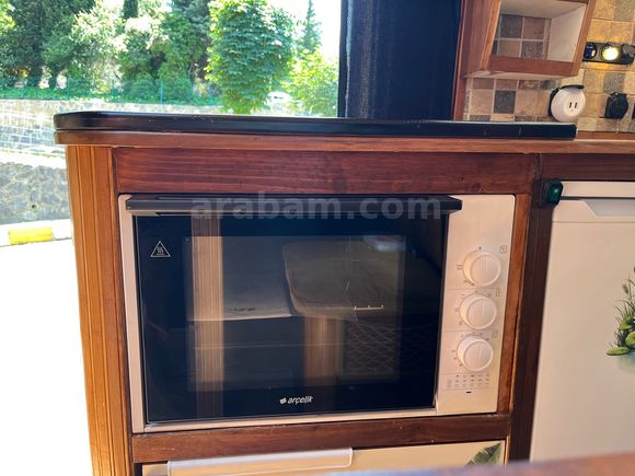 DETAYLI ÖZEL YAPILMIŞ KARAVANDIR TÜM BİLGİLER VERİLECEKTİR 