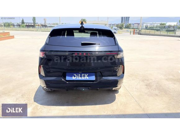 - DİLEK AUTO - OPEL GRANDLAND E GS HATASIZ BOYASIZ TRAMERSİZ