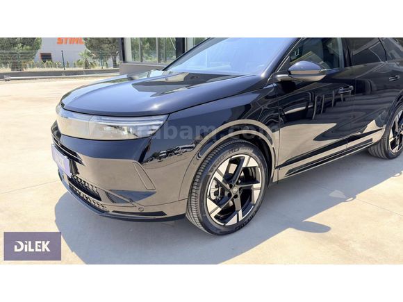 - DİLEK AUTO - OPEL GRANDLAND E GS HATASIZ BOYASIZ TRAMERSİZ