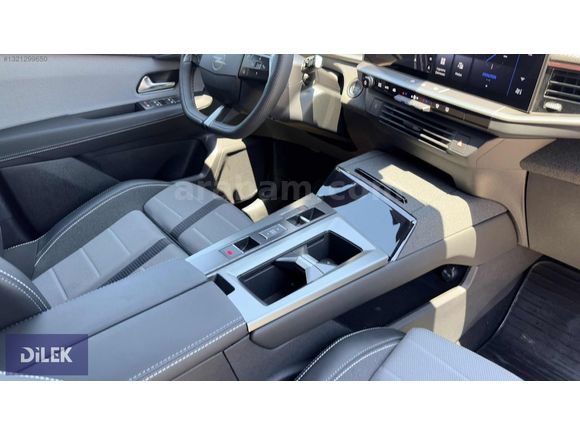 - DİLEK AUTO - OPEL GRANDLAND E GS HATASIZ BOYASIZ TRAMERSİZ