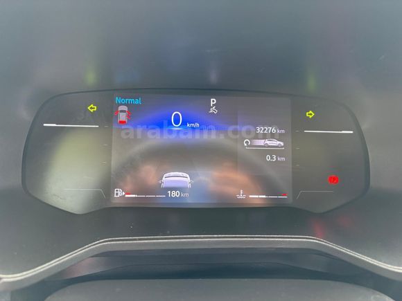 BEZİRGANOĞLU'NDAN 2025 Renault Clio 1.0 TCe Evolution HATASIZZZ. Kırşehir