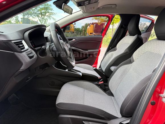 BEZİRGANOĞLU'NDAN 2025 Renault Clio 1.0 TCe Evolution HATASIZZZ. Kırşehir