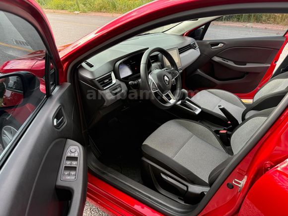 BEZİRGANOĞLU'NDAN 2025 Renault Clio 1.0 TCe Evolution HATASIZZZ. Kırşehir