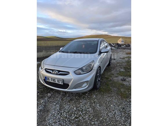 Sahibinden Hyundai Accent Blue 1.6 CRDI Biz 2013 Model 