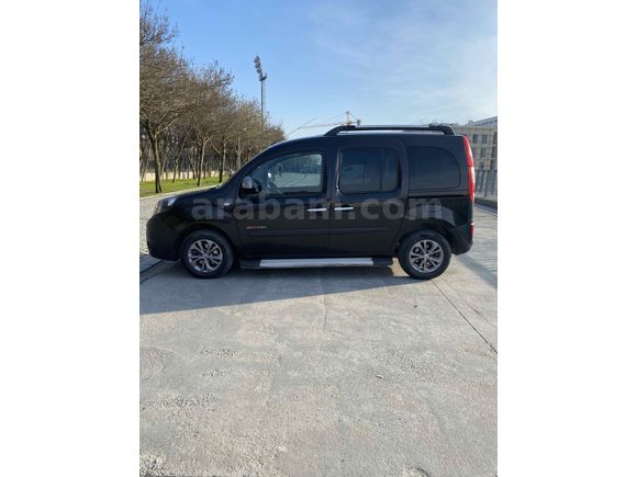Sahibinden Renault Kangoo Multix 1.5 dCi Extreme 2015 Model  156.000 km Siyah