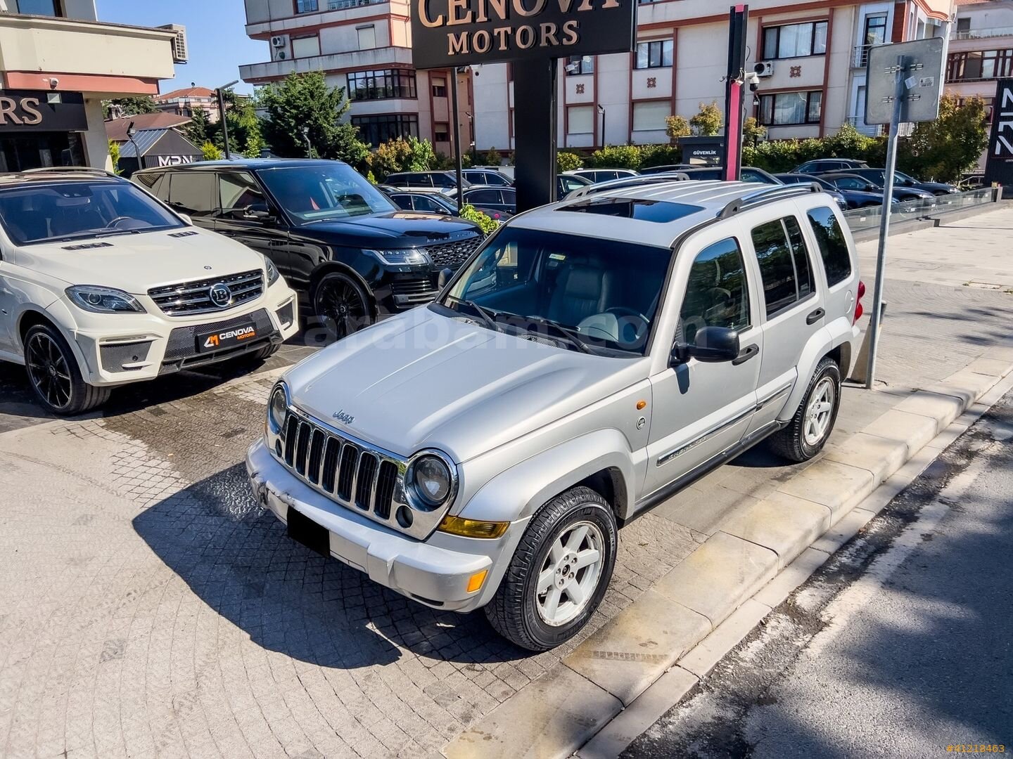 Galeriden Jeep Cherokee 2.8 CRD Limited 2006 Model İstanbul 295.000 km Gri 6