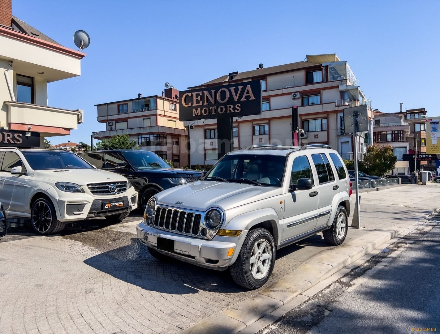 Galeriden Jeep Cherokee 2.8 CRD Limited 2006 Model İstanbul 295.000 km Gri 1