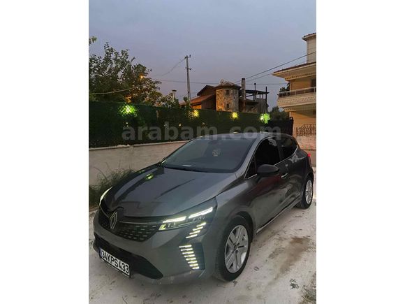 HATASIZ-BOYASIZ-DEĞİŞENSİZ-TRAMERSİZ 2024 22500KM CLİO