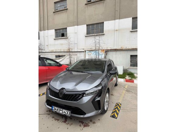 HATASIZ-BOYASIZ-DEĞİŞENSİZ-TRAMERSİZ 2024 22500KM CLİO