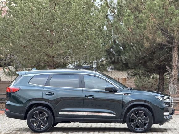 DEĞİŞENSİZ BOYASIZ TRAMERSİZ 2024 MODEL 17 BİN KM'DE CHERY