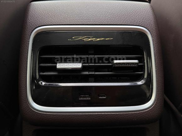 DEĞİŞENSİZ BOYASIZ TRAMERSİZ 2024 MODEL 17 BİN KM'DE CHERY