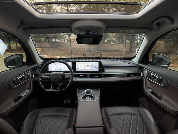 DEĞİŞENSİZ BOYASIZ TRAMERSİZ 2024 MODEL 17 BİN KM'DE CHERY