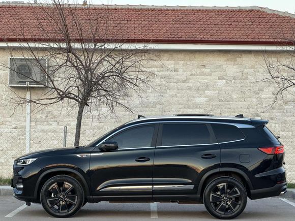 DEĞİŞENSİZ BOYASIZ TRAMERSİZ 2025 MODEL 18 BİN KM'DE CHERY