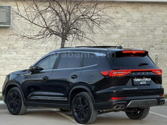 DEĞİŞENSİZ BOYASIZ TRAMERSİZ 2025 MODEL 18 BİN KM'DE CHERY