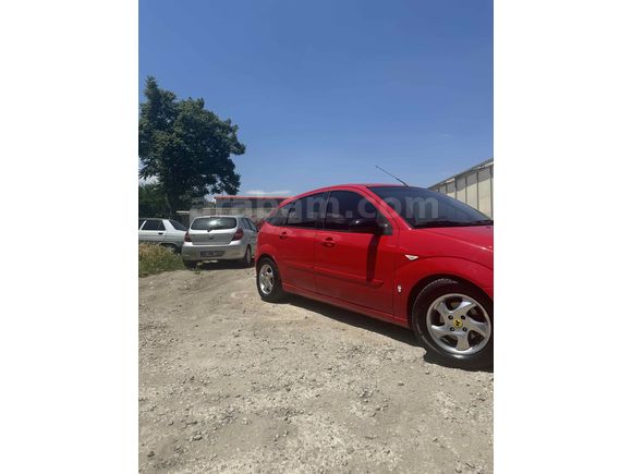 Sahibinden Ford Focus 1.6 Ghia 2002 Model 