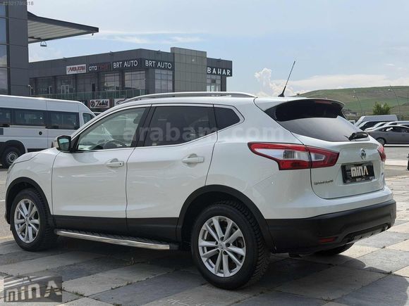 MİNA AUTO-2015 87.000KM SKY PACK CAM TAVAN 1.5 DCI