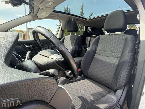 MİNA AUTO-2015 87.000KM SKY PACK CAM TAVAN 1.5 DCI