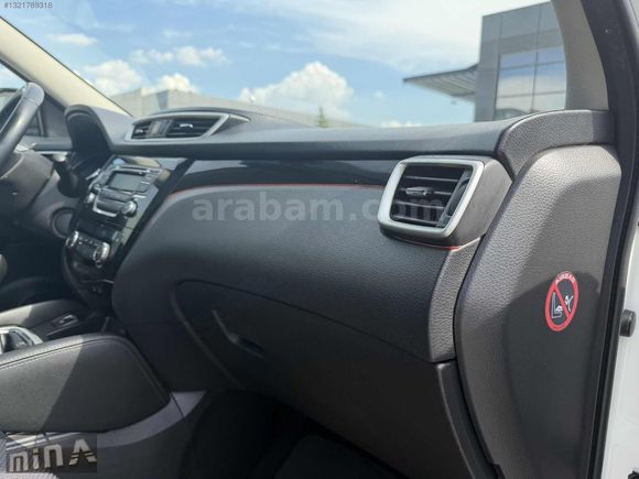 MİNA AUTO-2015 87.000KM SKY PACK CAM TAVAN 1.5 DCI