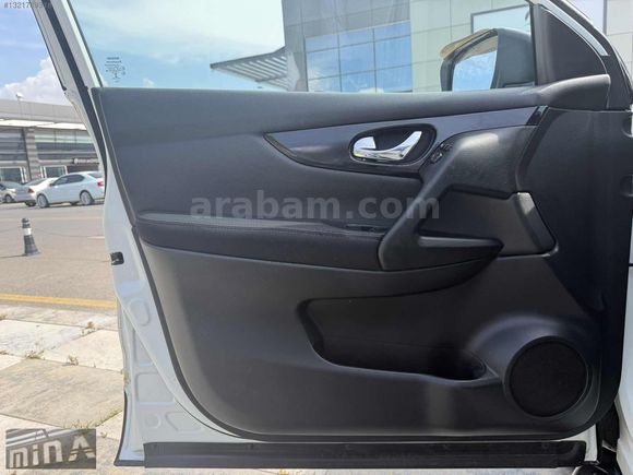 MİNA AUTO-2015 87.000KM SKY PACK CAM TAVAN 1.5 DCI